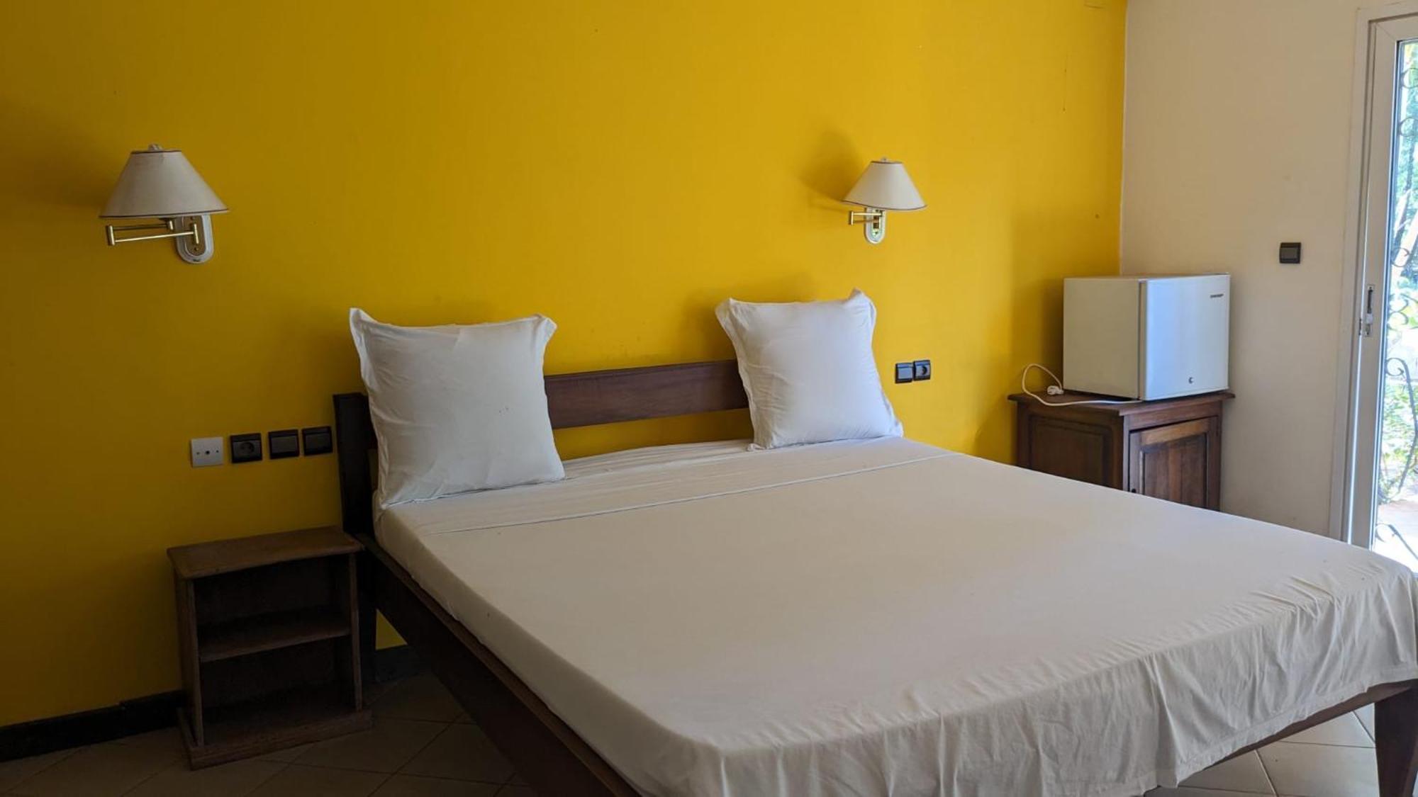 AR Sun Hotel Antsiranana Exterior foto